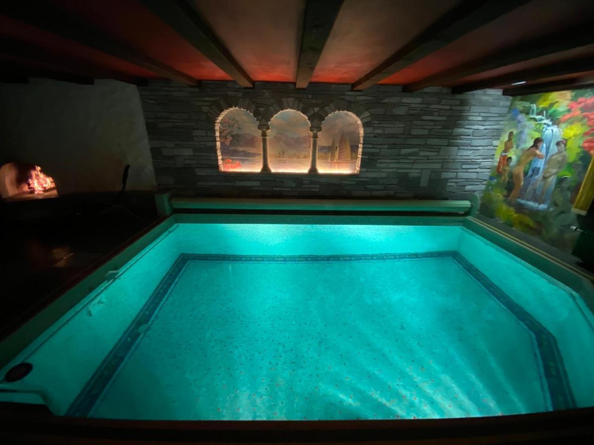 Schwarzwald-Villa mit Indoor-Pool Feldberg  Exterior foto
