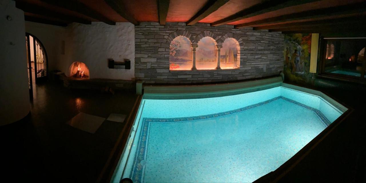 Schwarzwald-Villa mit Indoor-Pool Feldberg  Exterior foto